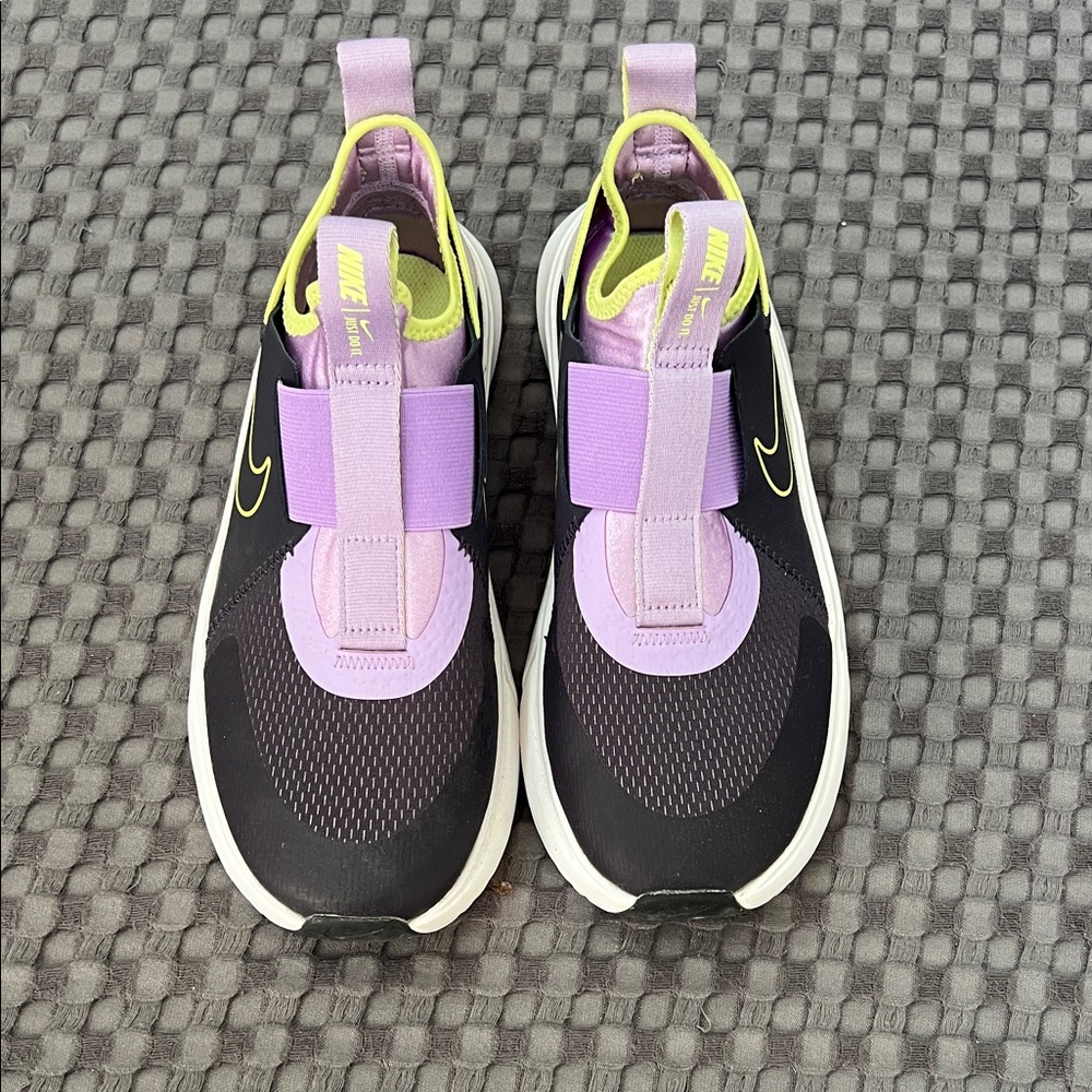 Nike Kids Black and Lavender Sneakers